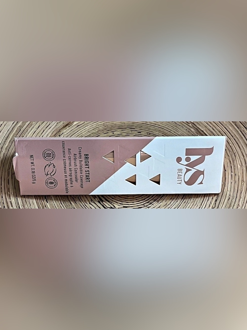 l.y.s BEAUTY Bright Start MN5 Almond Full Size Concealer New In Box